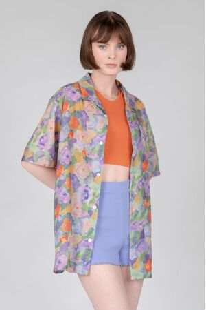 24COLOURS Oversized Floral Shirt - Purple